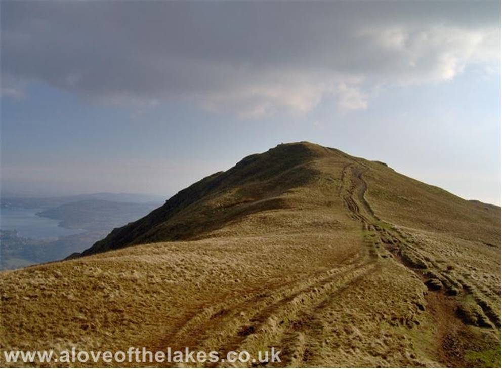A love of the Lakes - After lunch on top of Fairfield I head off towards Great Rigg on the return leg of the horseshoe. This is excellent walking
