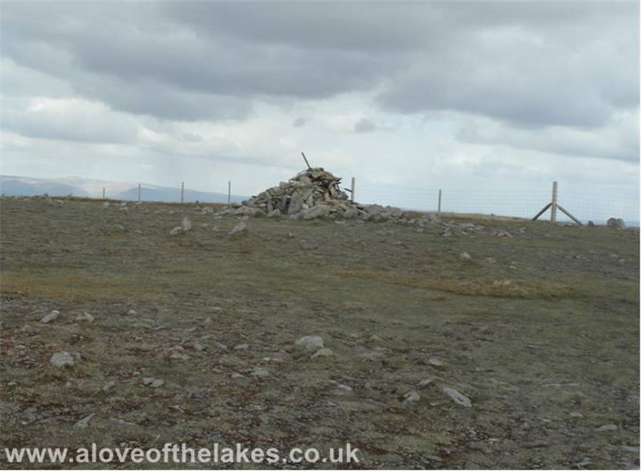 A love of the Lakes - The summit of Harter Fell