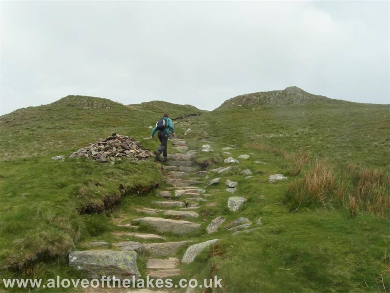 At Boredale Hause the path turns back on itself and steepens as it leads towards the summit