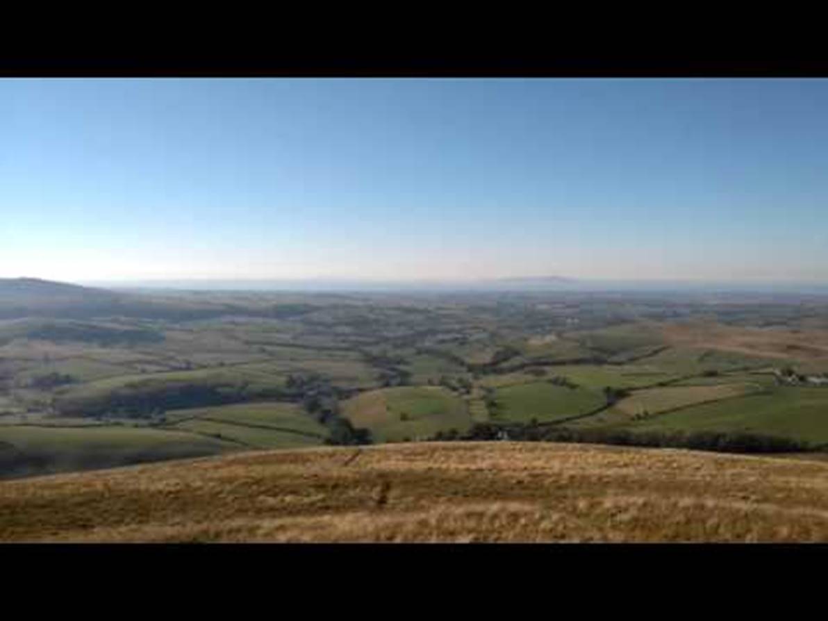 A 360 degree view from the summit of Longlands fell