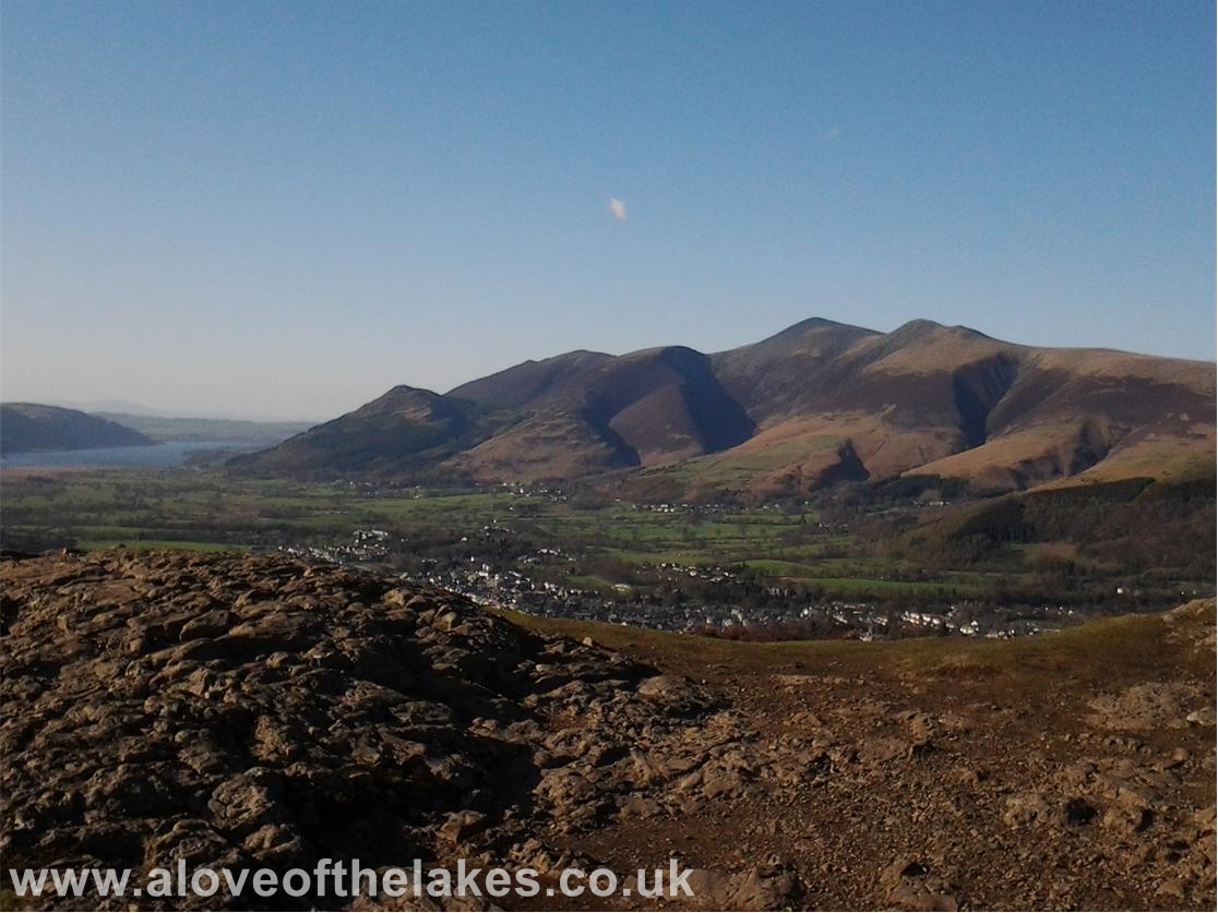 Wow !!! The Skiddaw massif from the summit towering over Keswick
