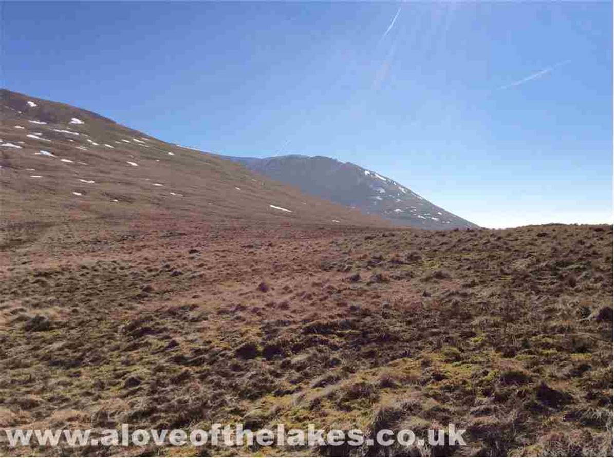 Looking right to the towering slopes of Browncove Crags and Helvellyn Lower Man