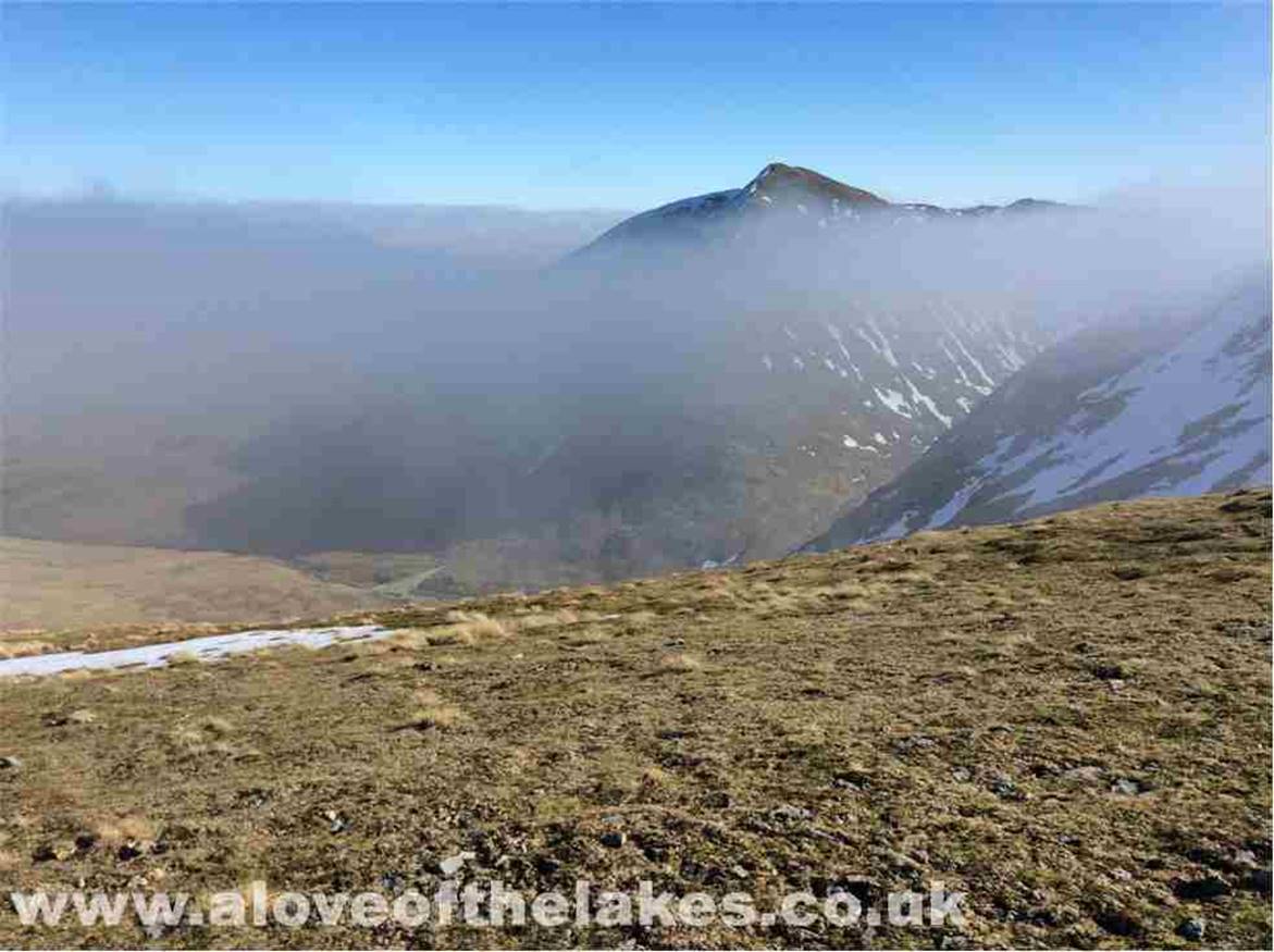 Within minutes of my journey over to Raise, the inversion returns and starts to cover the previously clear Catstye Cam