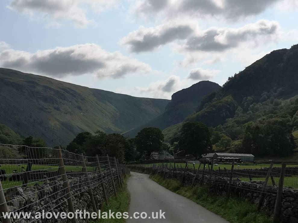 A love of the Lakes - Setting off down the road to Stonethwaite