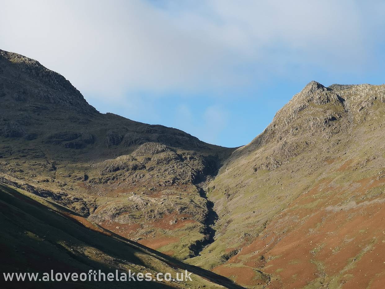 First view of today’s climb, Rossett Pike with the deep gorge of the Ghyll leading up to the Col