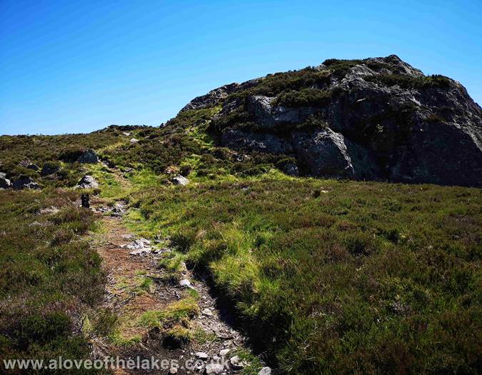 Approaching the summit of Armboth Fell