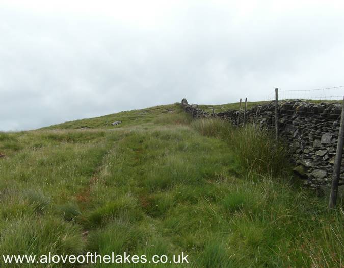 Heading towards the summit of the Pike