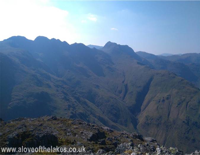 Looking at Crinkle Crags and Bowfell