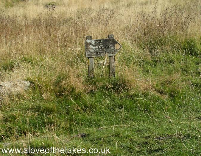 The path to Potter Tarn
