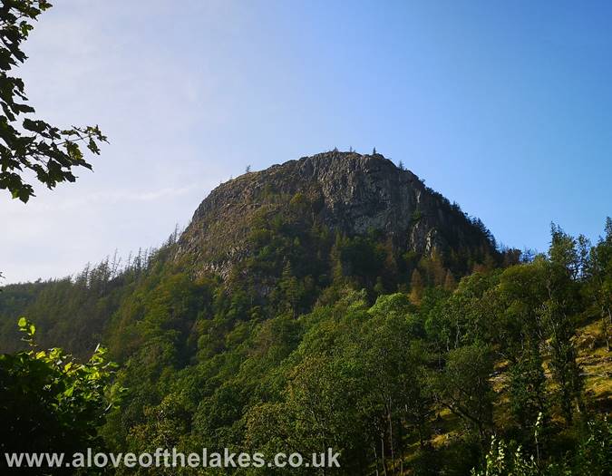 Raven Crag close up