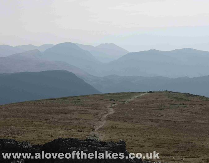 The path to Hindscarth